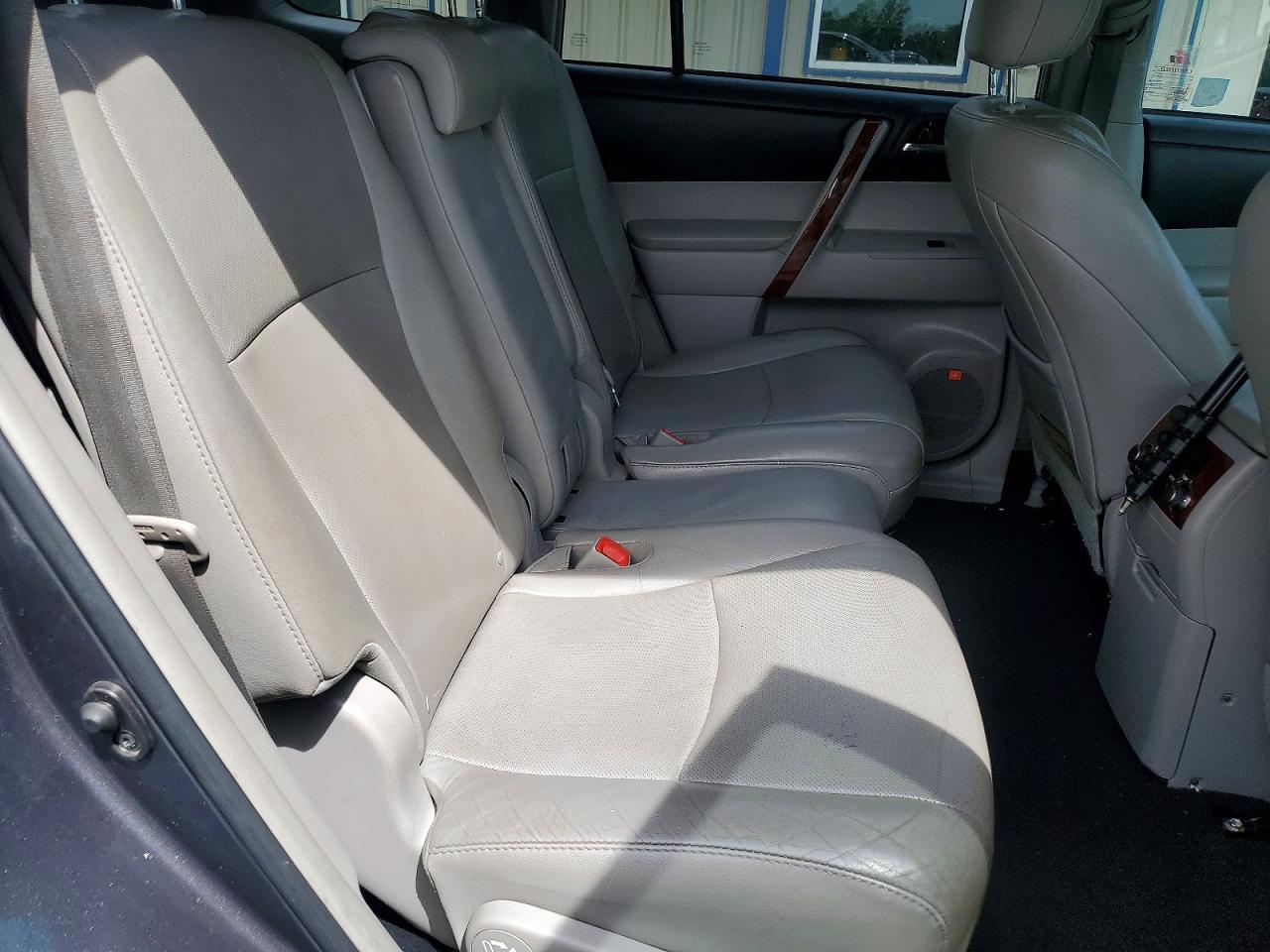 Toyota Highlander Limited