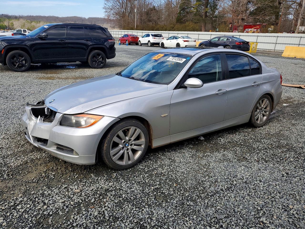 Salvage BMW 3 Series Image