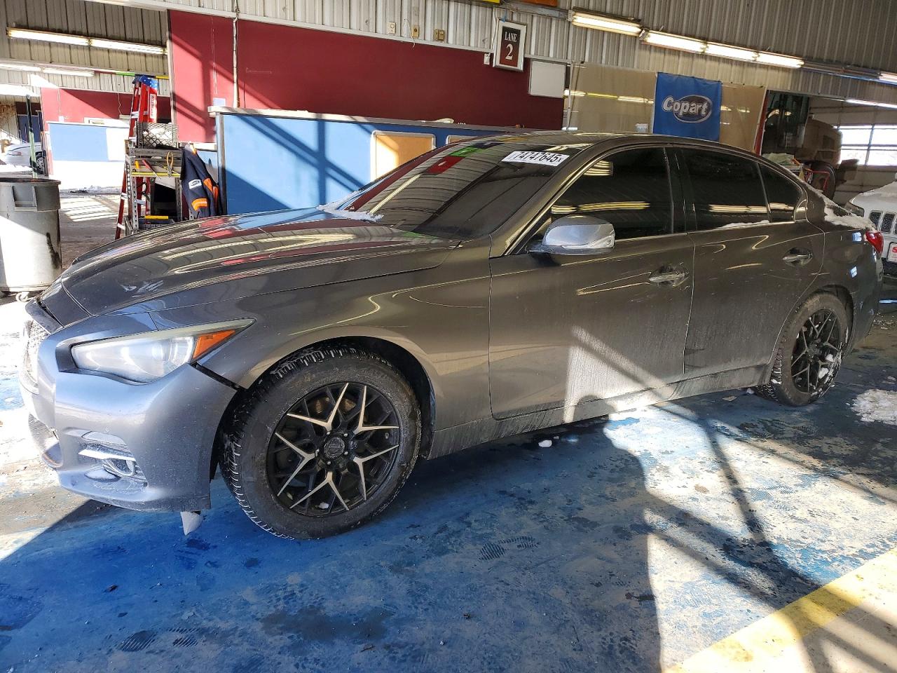 Salvage INFINITI Q50 Image