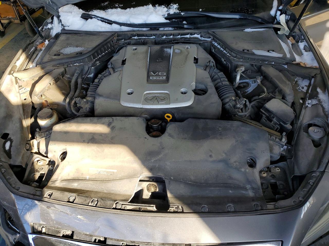 INFINITI Q50 Base