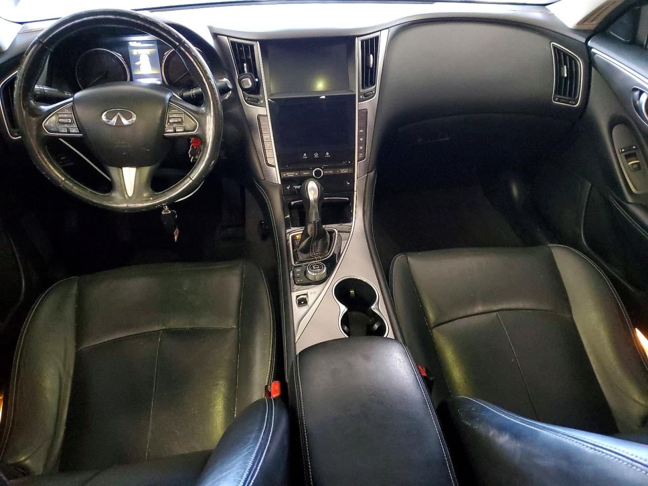 INFINITI Q50 Base