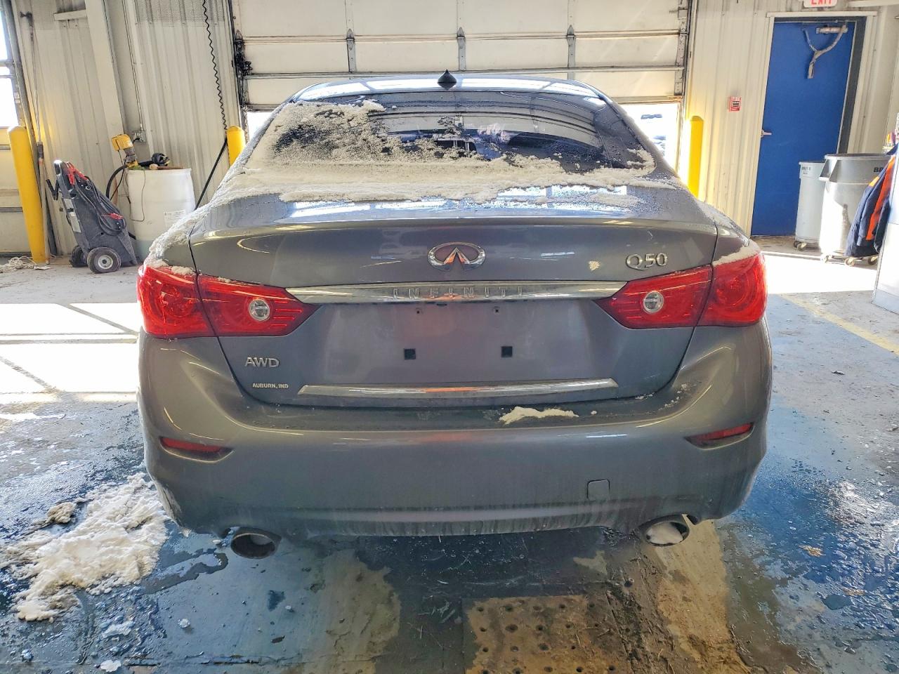INFINITI Q50 Base