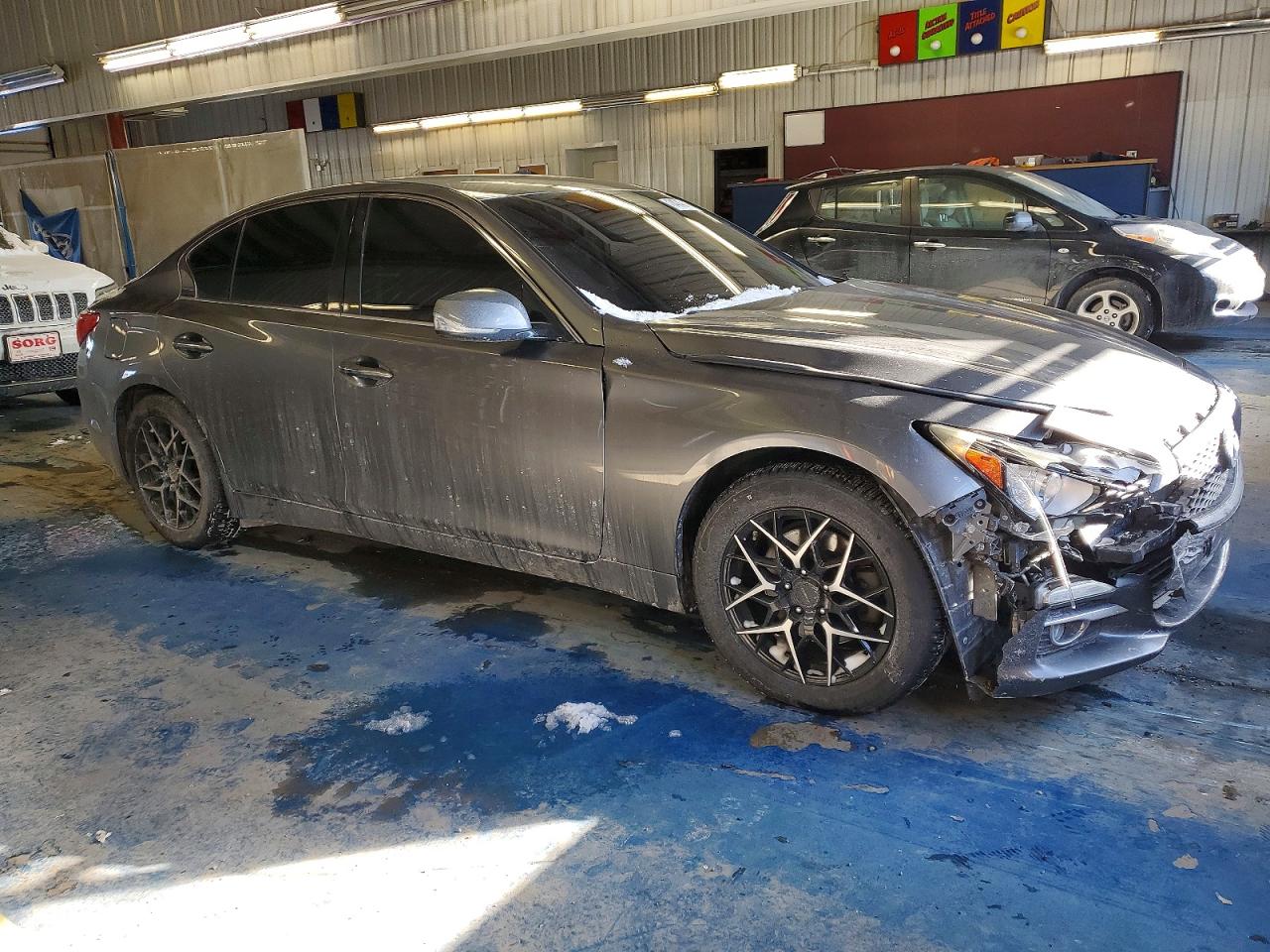 INFINITI Q50 Base