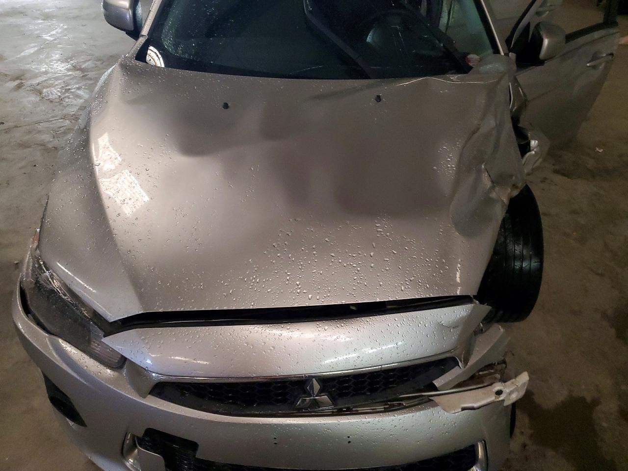 Mitsubishi Lancer Es