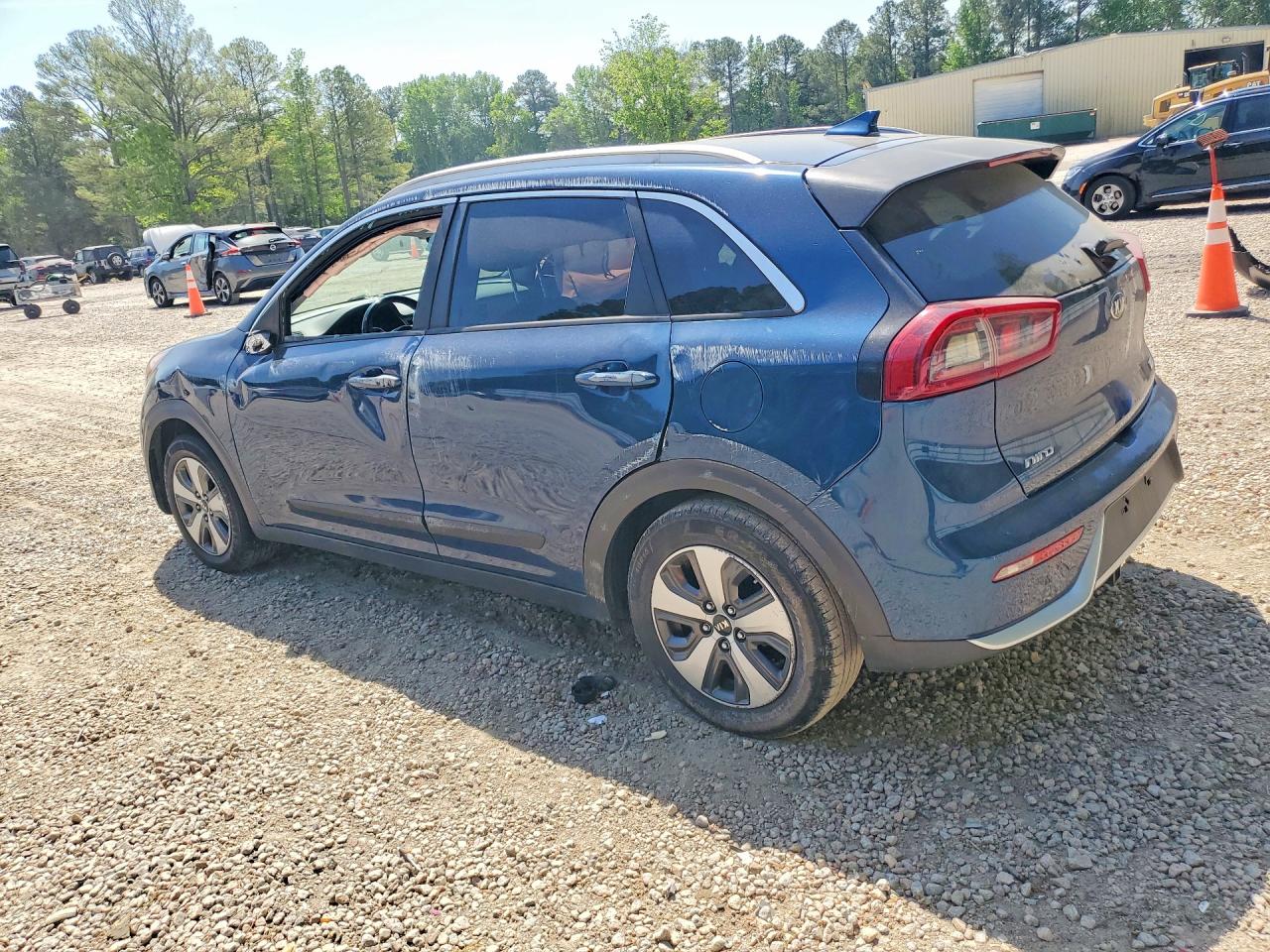Kia Niro Lx