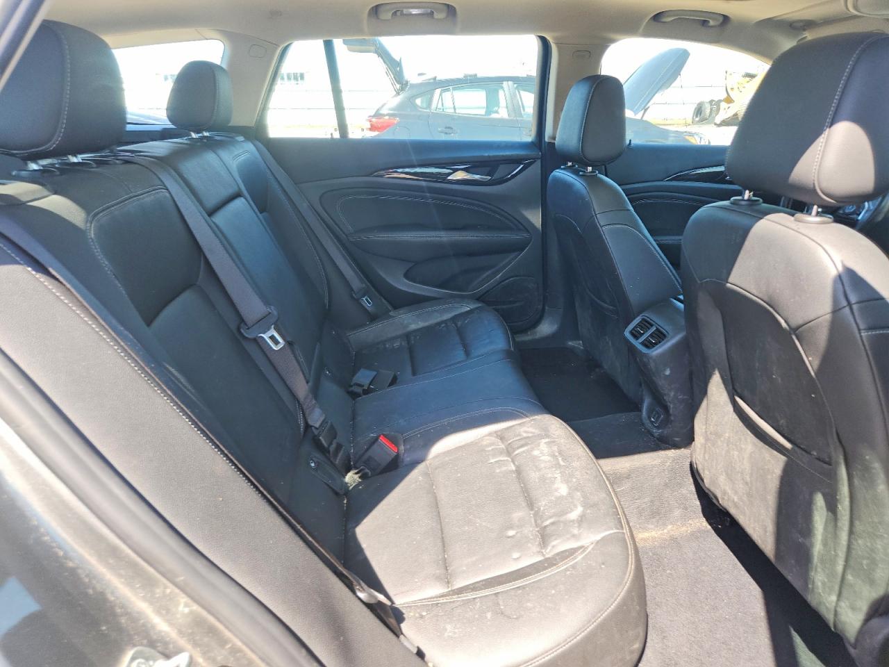 Buick Regal Essence