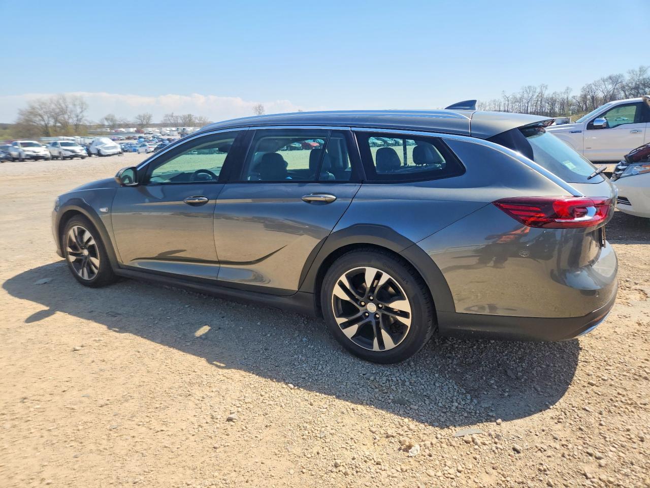 Buick Regal Essence