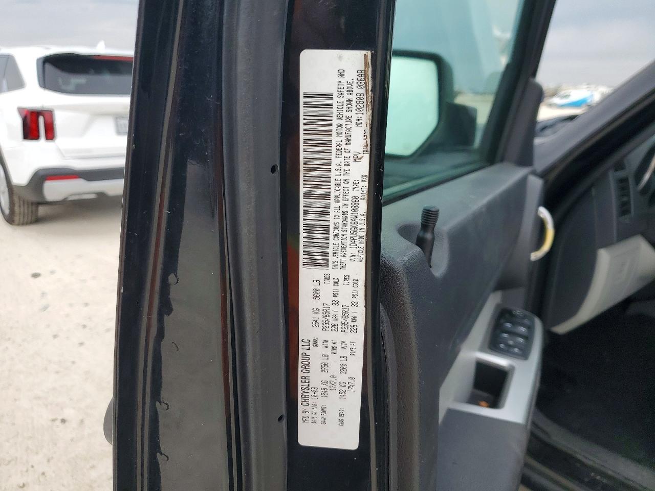 Dodge Nitro Sxt
