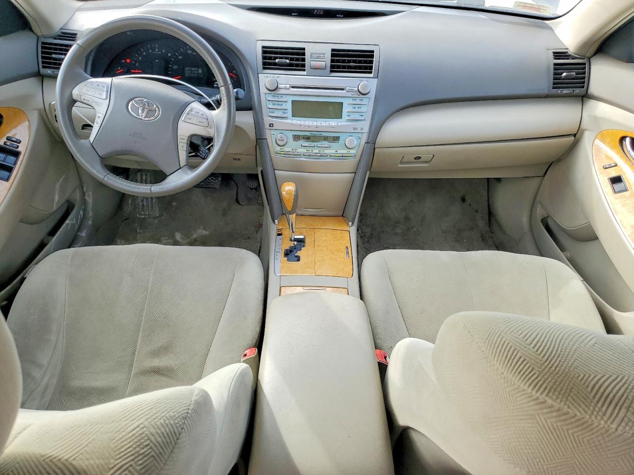 Toyota Camry Xle