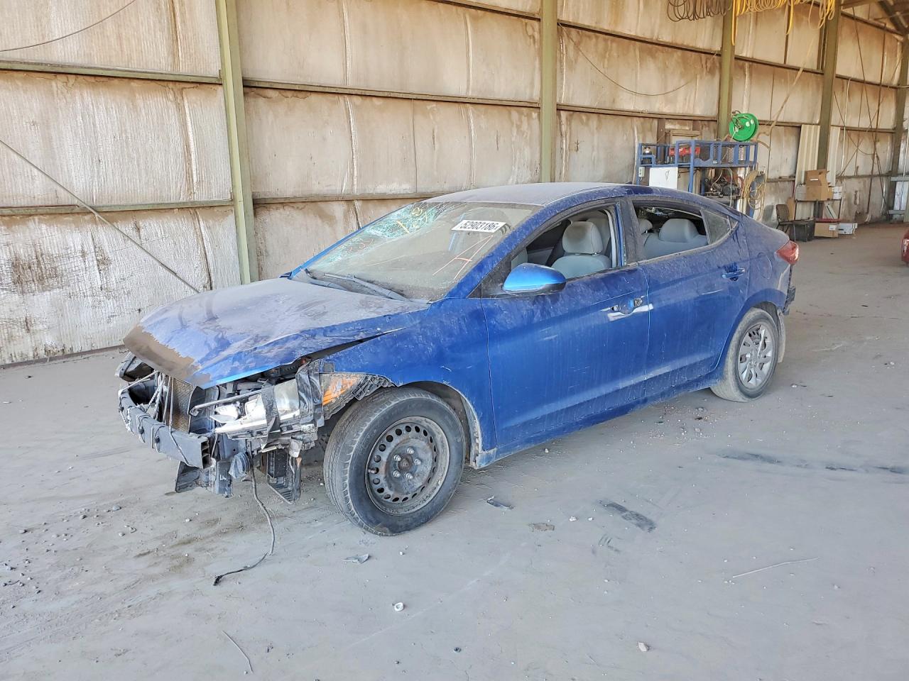 Salvage Hyundai ELANTRA Image