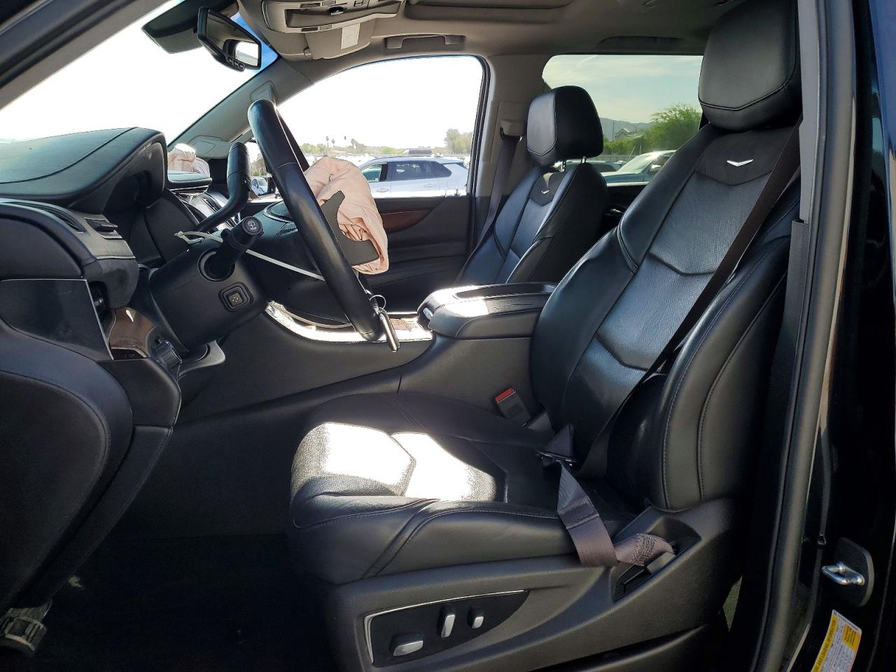 Cadillac Escalade Esv Luxury