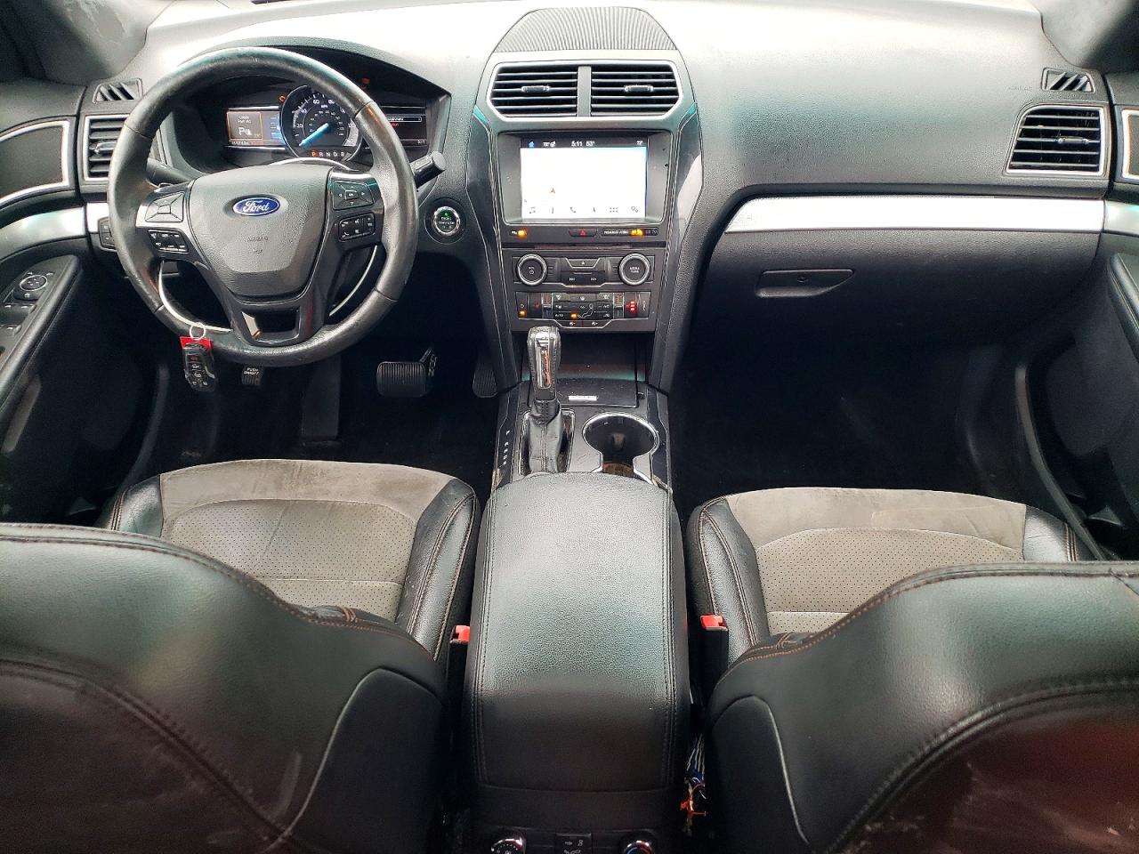 Ford Explorer Xlt