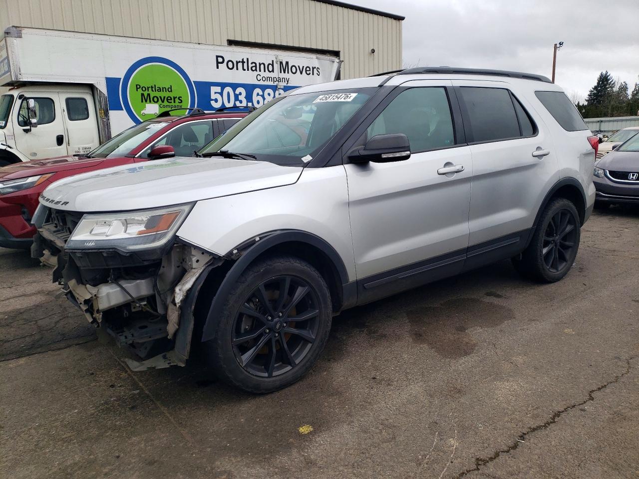 Salvage Ford Explorer Image
