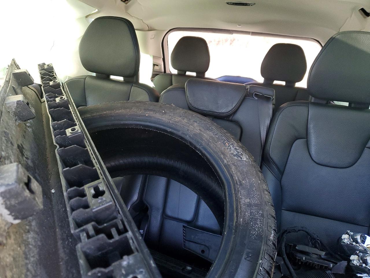 Volvo XC90 T6 Momentum