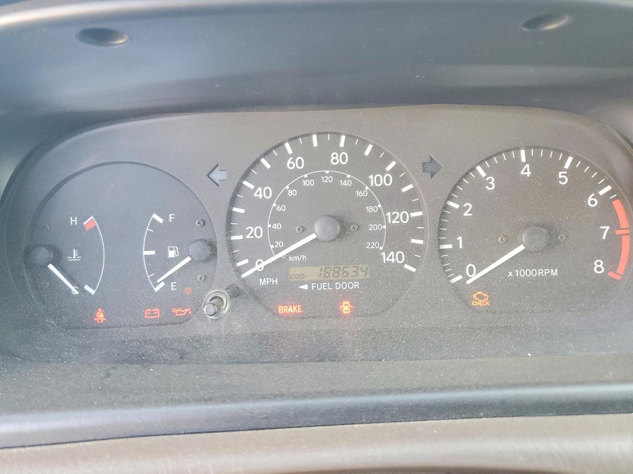 Toyota Camry Ce V6