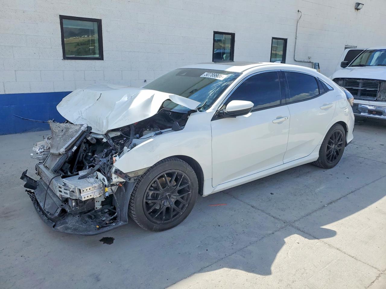 Salvage Honda Civic Image
