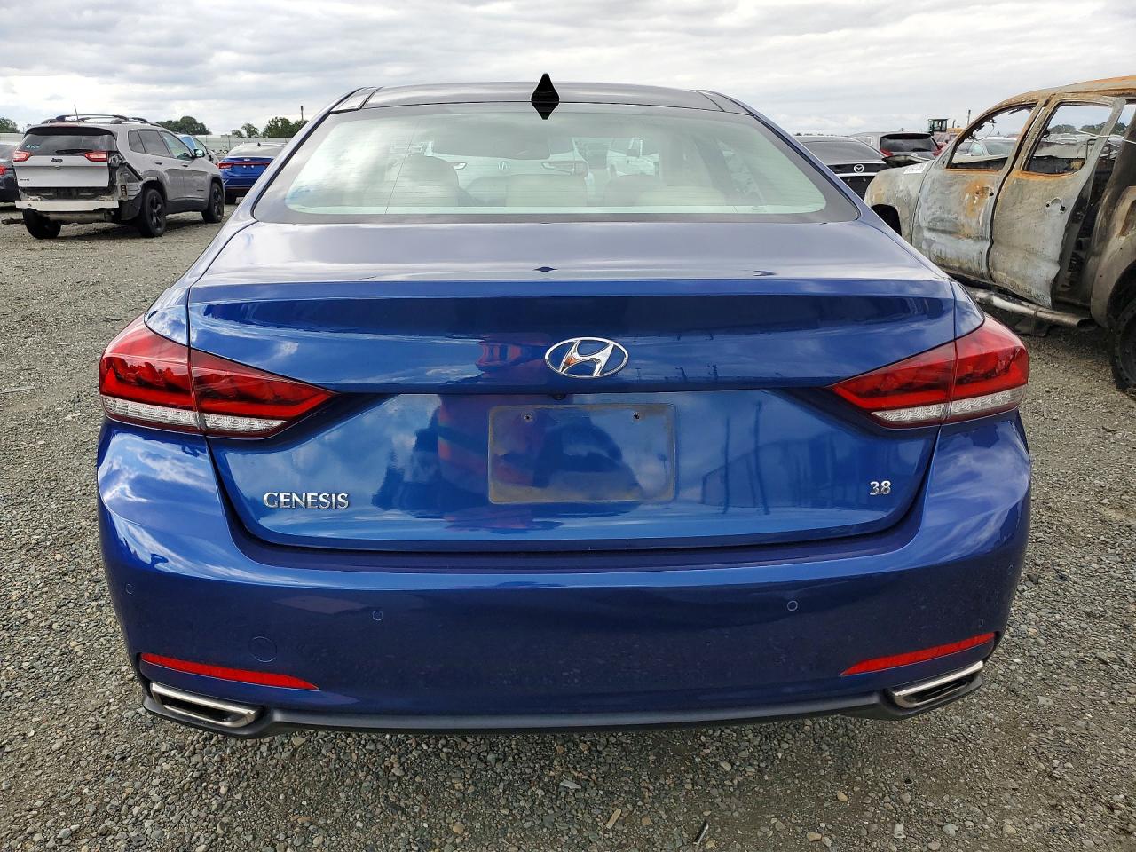 Hyundai Genesis 3.8l