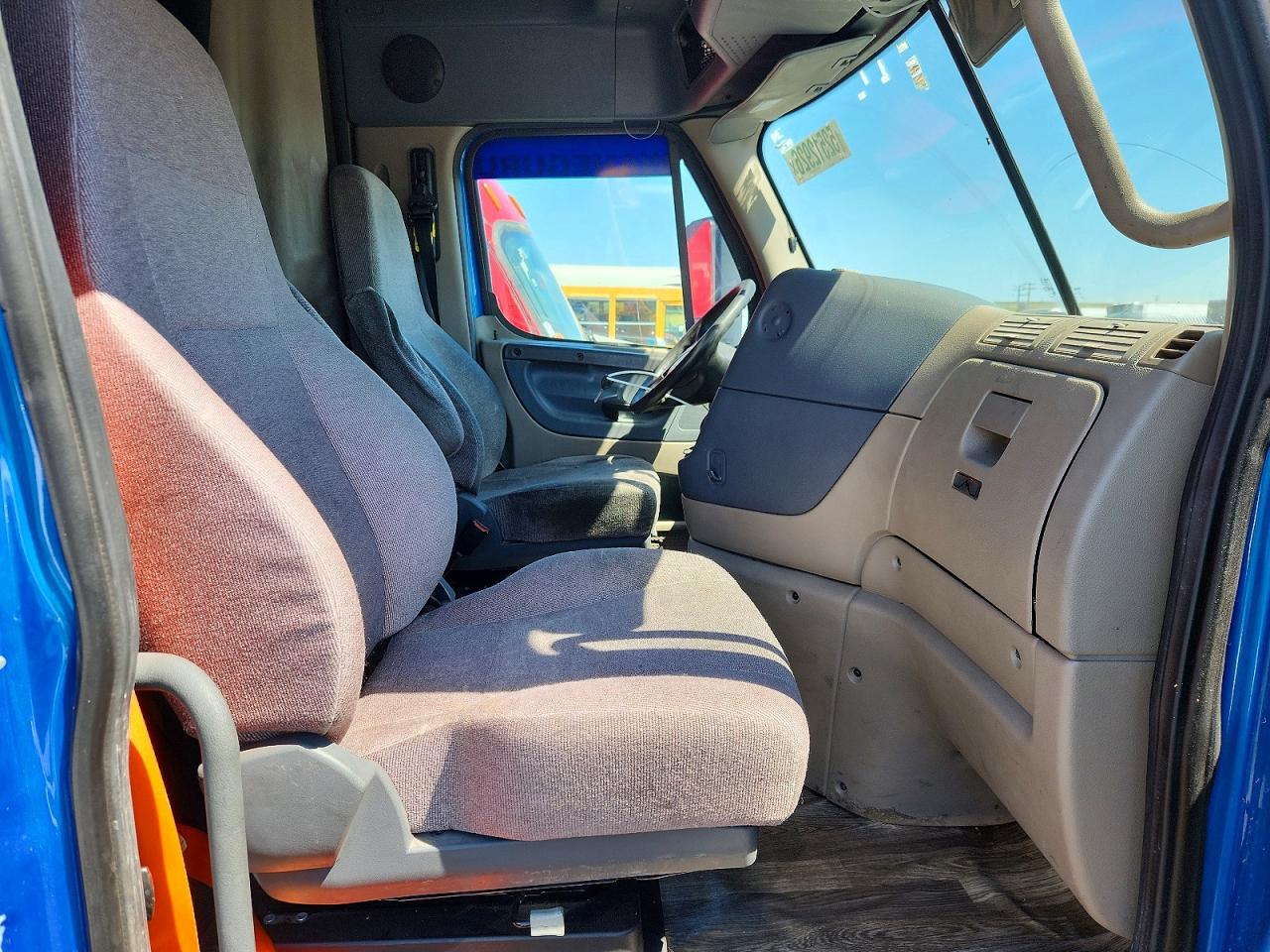 Freightliner Cascadia 125