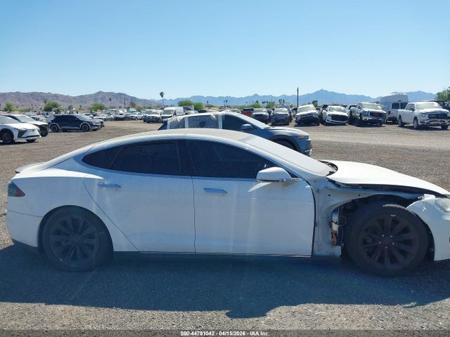 Tesla Model S Performance