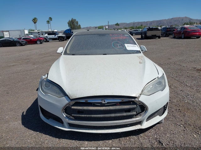 Tesla Model S Performance