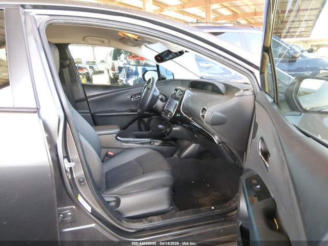 Toyota Prius Xle