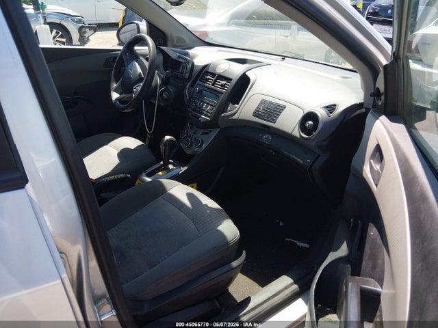 Chevrolet Sonic Ls Auto