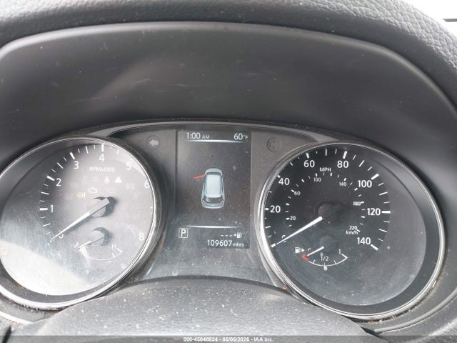 Nissan Rogue S