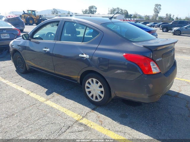 Nissan Versa 1.6 Sv
