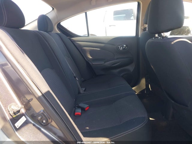Nissan Versa 1.6 Sv
