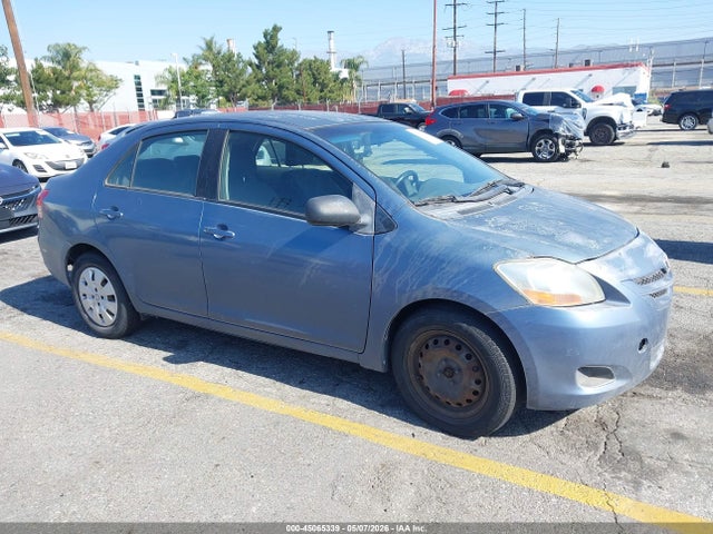 Salvage Toyota Yaris Image