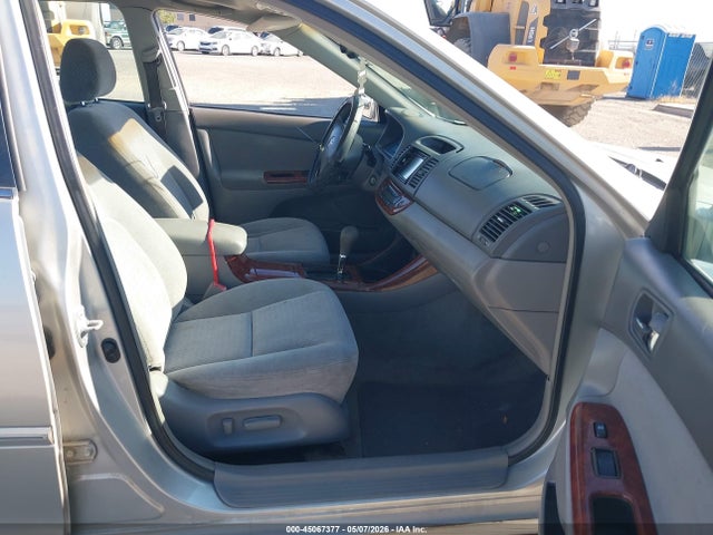 Toyota Camry Xle V6