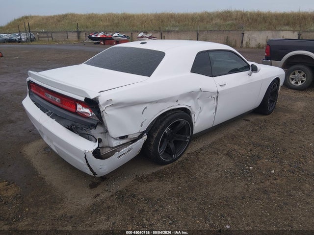 Dodge Challenger Sxt