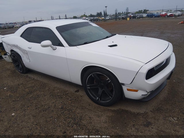 Salvage Dodge Challenger Image