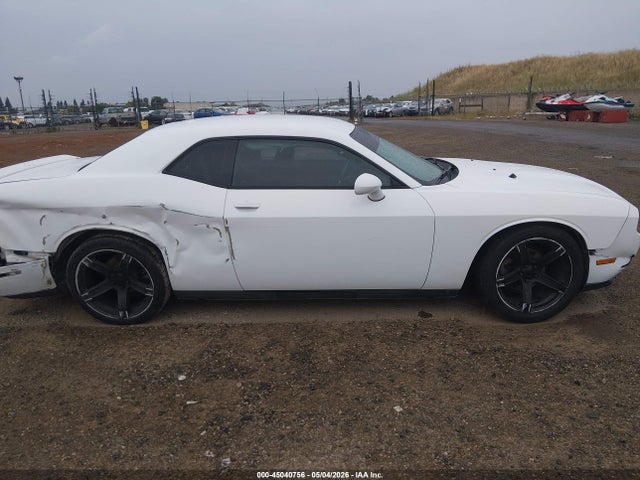 Dodge Challenger Sxt