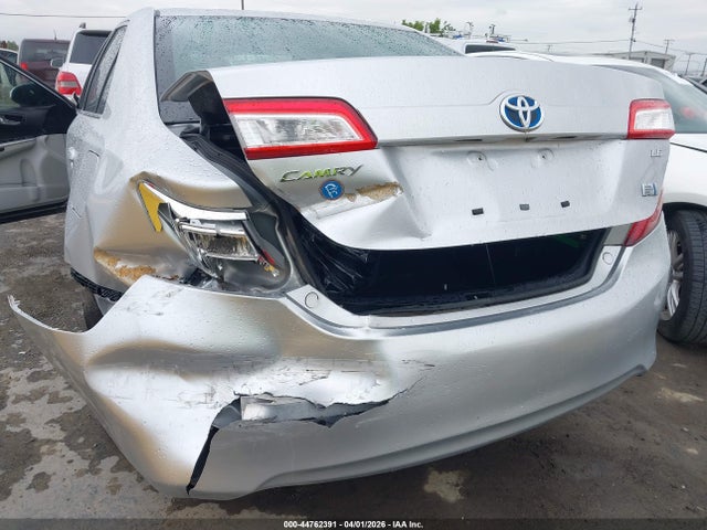 Toyota Camry Le