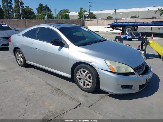 Salvage Honda Accord Image