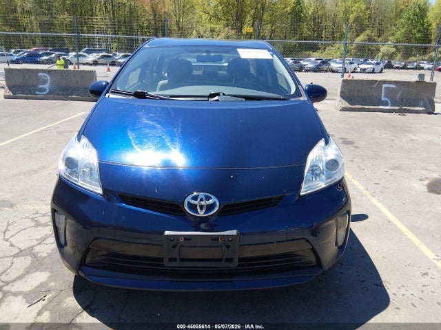 Toyota Prius Three