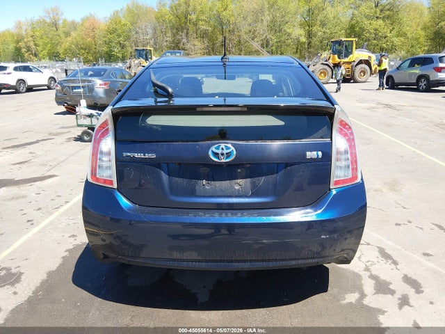 Toyota Prius Three