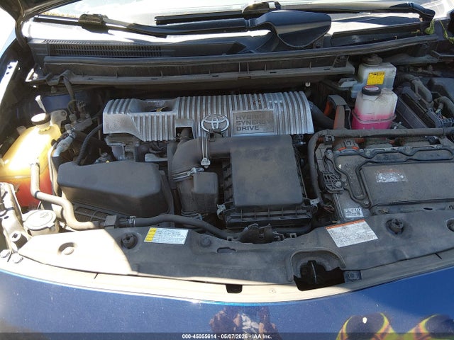 Toyota Prius Three