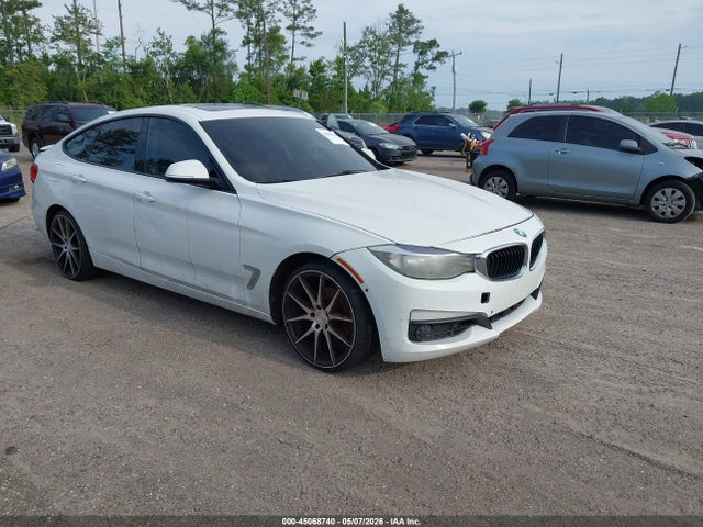 Salvage BMW 3 Series Image