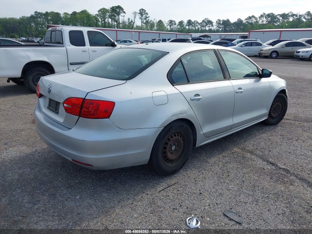 Volkswagen Jetta 2.0l S