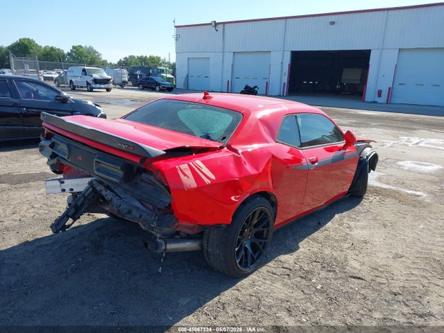 Dodge Challenger Sxt