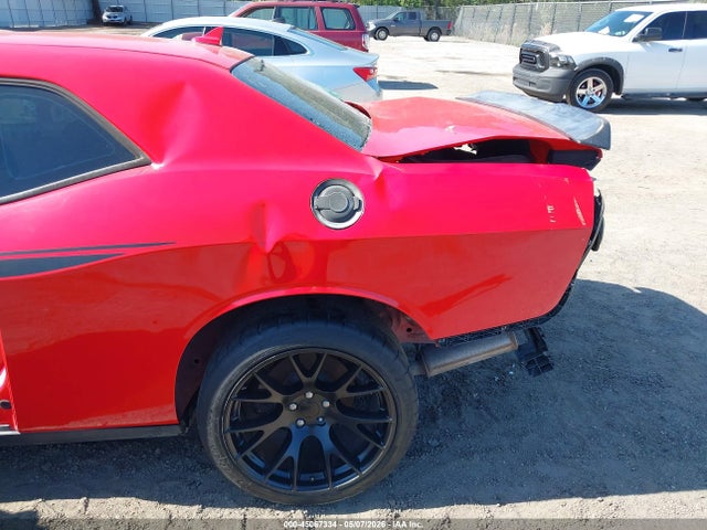 Dodge Challenger Sxt
