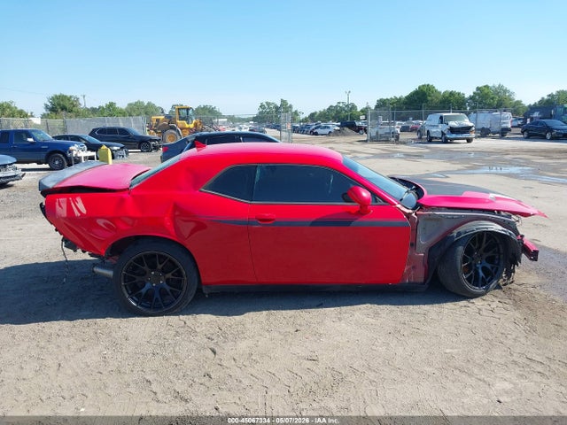 Dodge Challenger Sxt