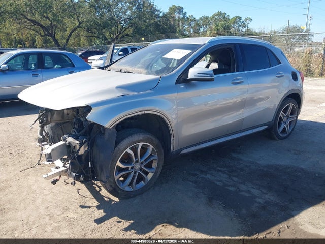 Mercedes-Benz GLA 4matic