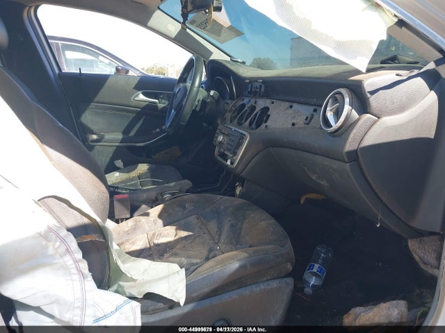Mercedes-Benz GLA 4matic