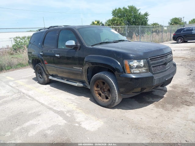 Salvage Chevrolet Tahoe Image