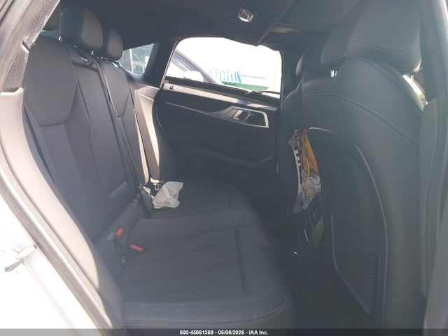 BMW i4 Edrive35