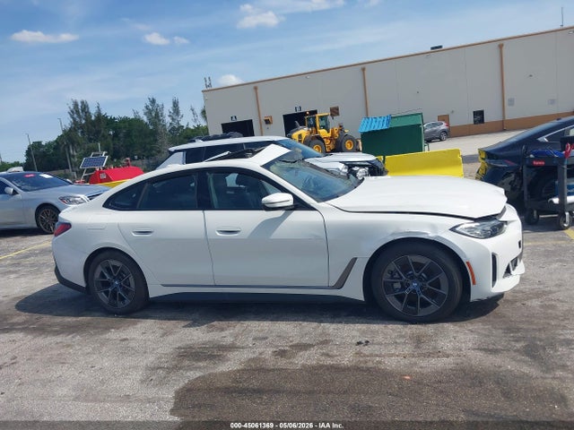 BMW i4 Edrive35