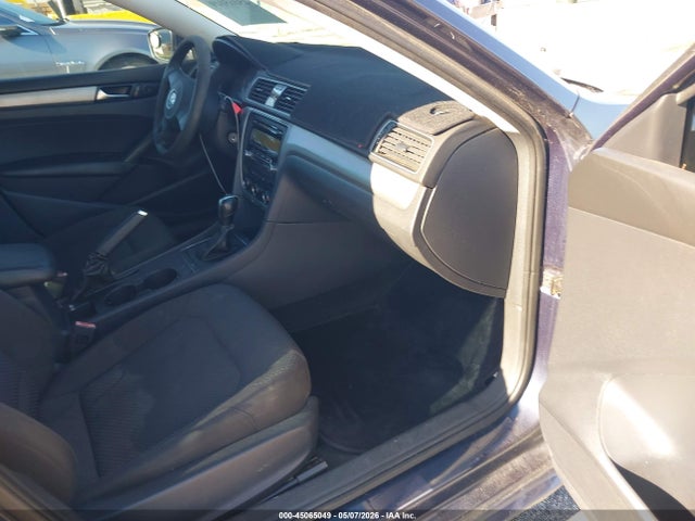 Volkswagen Passat 2.5l S